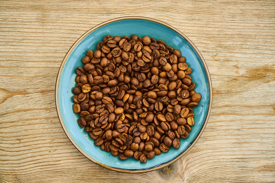 Koffeingehalt von 1 kg Kaffeebohnen bestimmen